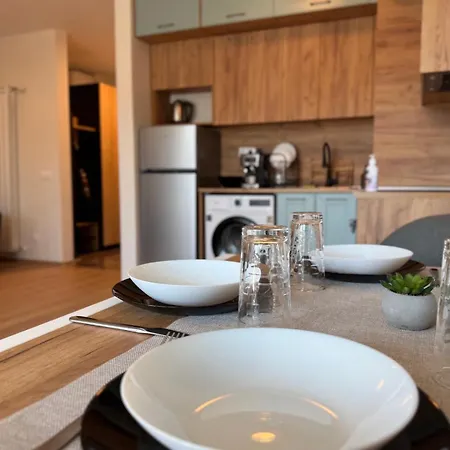 Skyway By Nightspace- Modern * סופיה